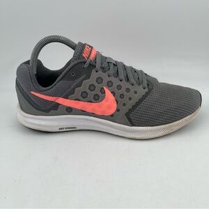 Nike Women’s Downshifter 7 Grey Pink Lace-Up Low Top Running Shoes - Size 8.5